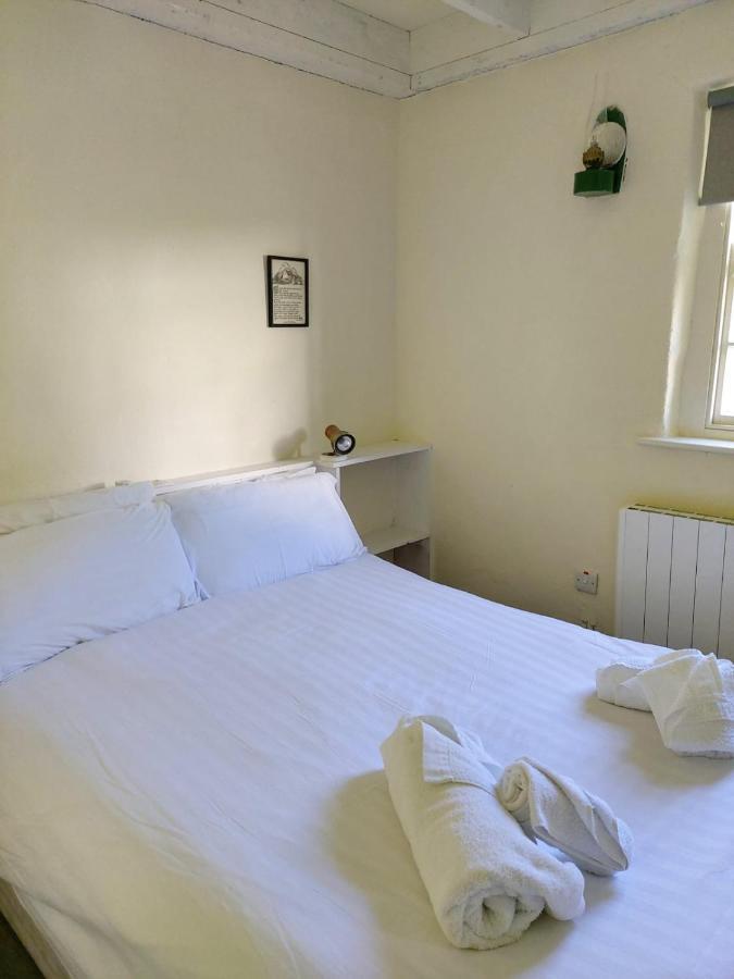 Corofin Lake Cottages 외부 사진