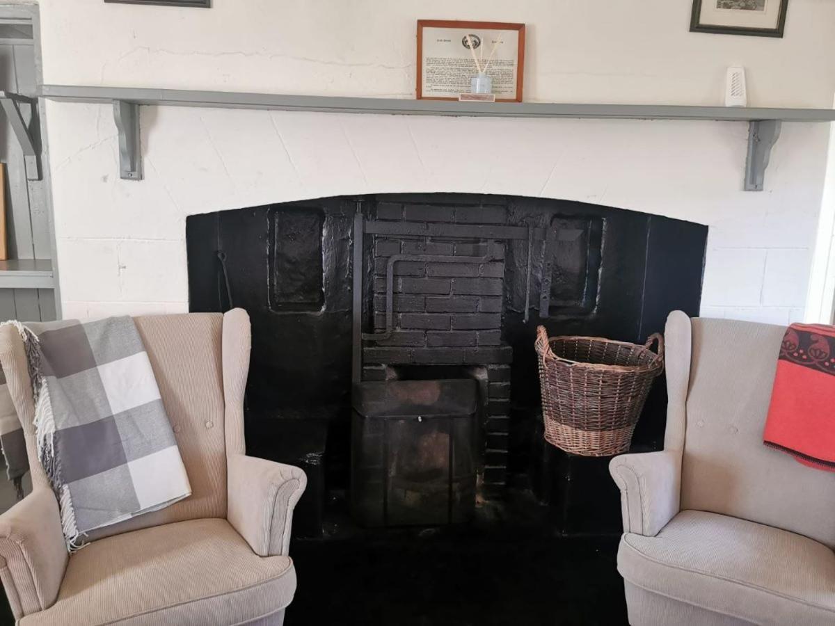 Corofin Lake Cottages 외부 사진
